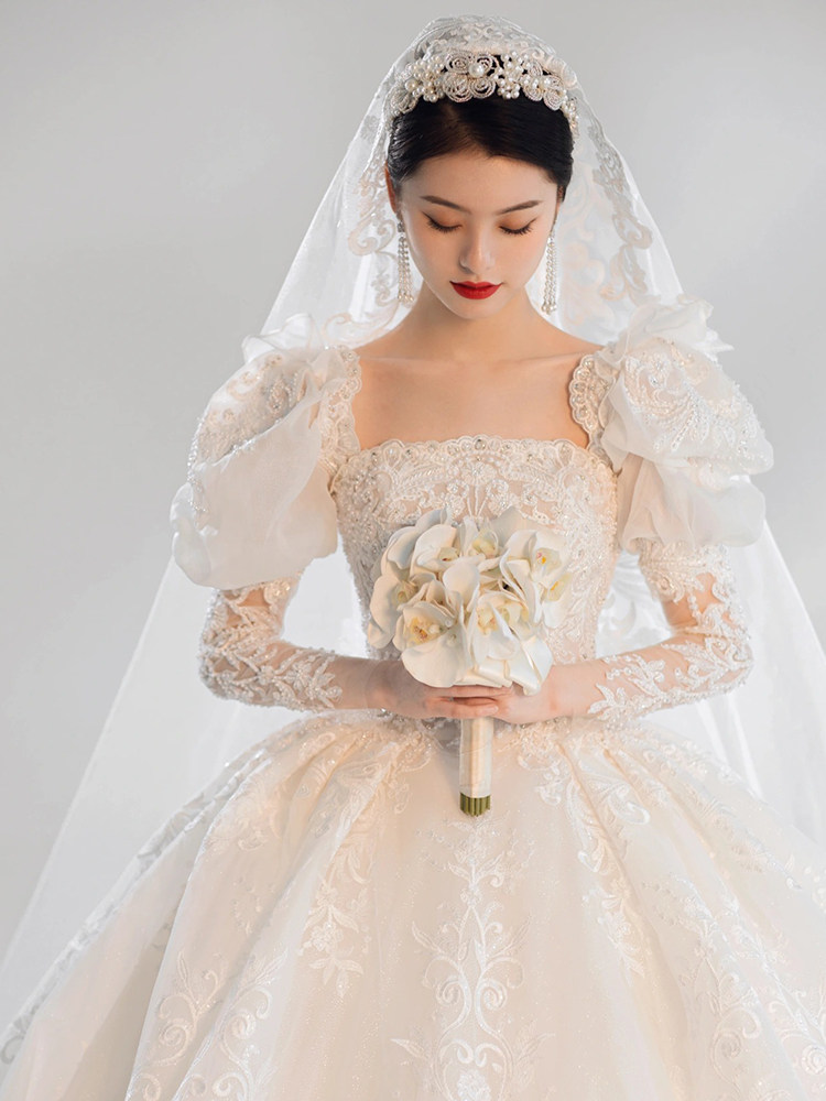 Main wedding dress 2024 new bridal large tail high-quality French retro heavy industry long-sleeved high-end fugitive princess