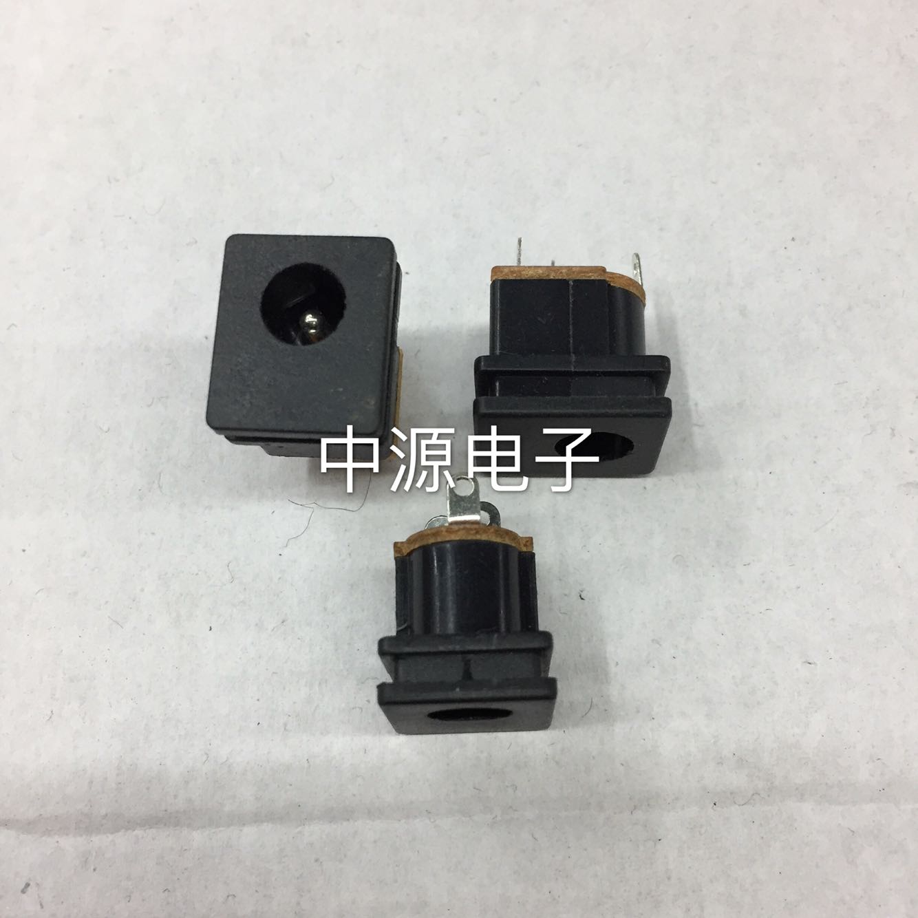 DC052 2 1mm DC Power Seat Power Socket 180° Power Socket