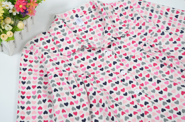 Mùa xuân và mùa thu Bộ đồ ngủ mới của phụ nữ Cotton lông cừu Phim hoạt hình dễ thương Hình trái tim lỏng lẻo Kích thước lớn Trang chủ đầm ngủ dễ thương