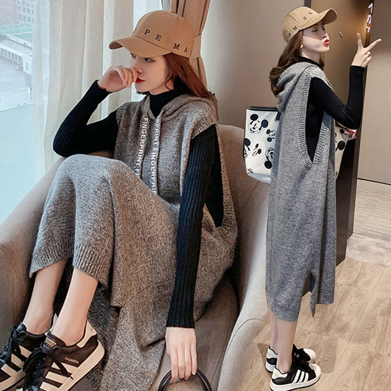Pregnant women's spring suit fashion Korean version of the Western style age-reducing hooded mid-length knitted vest two-piece dress