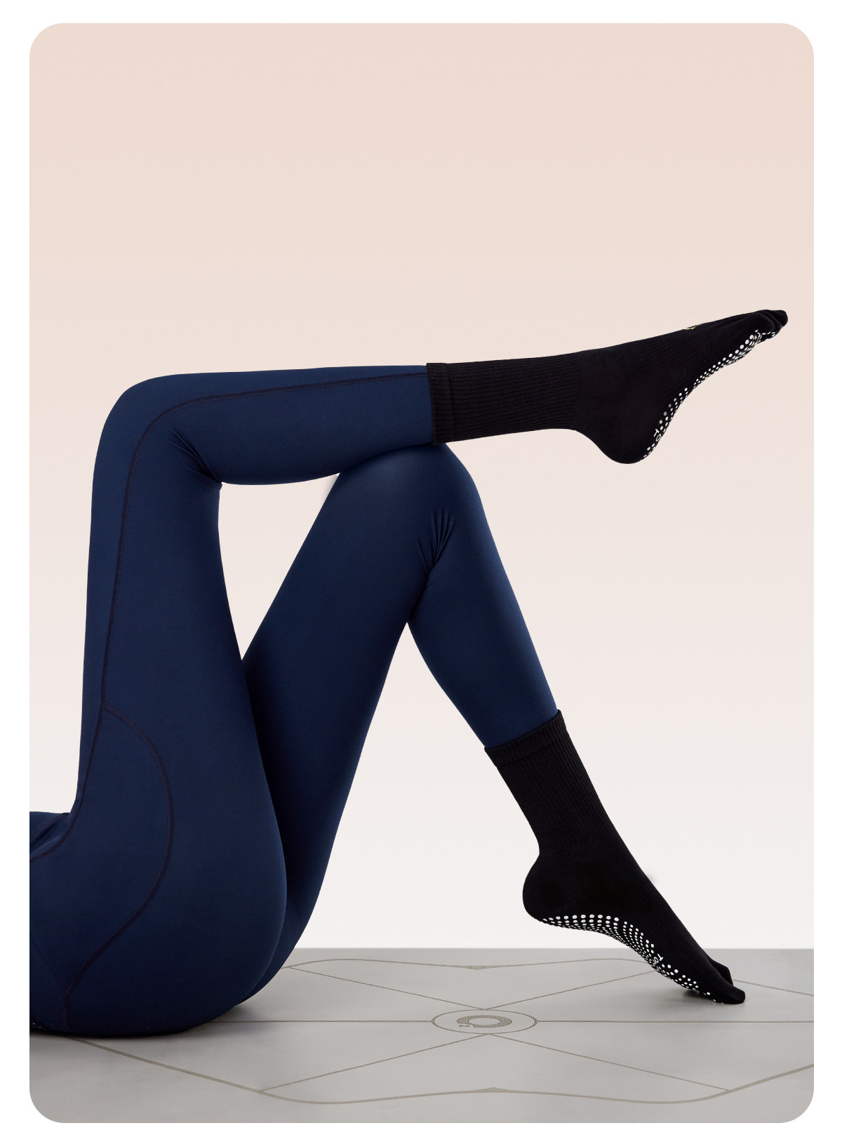 Носки 瑜伽袜女专业普拉提袜止滑袜中筒袜子瑜伽运动健身春夏新款五指袜 Yottoy