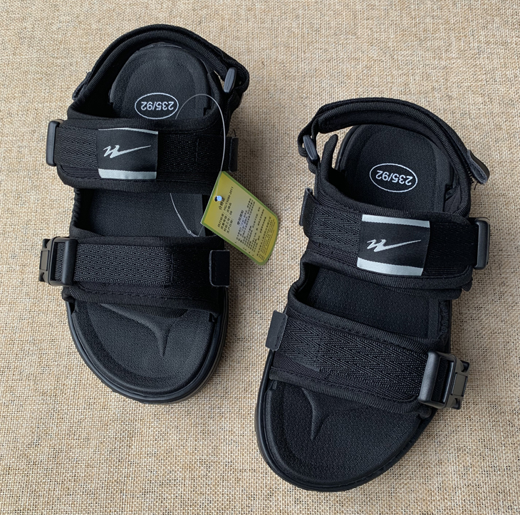 Đầm đôi sao mùa hè mới dép đi biển trẻ em người lớn phổ quát mẫu Velcro dép trẻ em nhẹ - Giày thể thao / sandles giày xăng đan