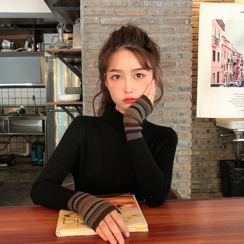 Black semi-high collar Coloured undershirt female autumn and winter new Korean version of the Korean version 100 hitch lap knit blouse