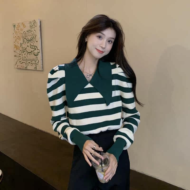 Early autumn new style lazy style short chic top design niche lapel retro striped long-sleeved sweater women