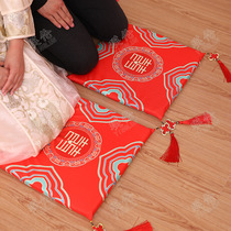 Toast to kneeling and kneeling for kneeling happy cushion for wedding Happiness Cushion for the Heaven-ground Kneeling Cushion Thickened and Festive Mat