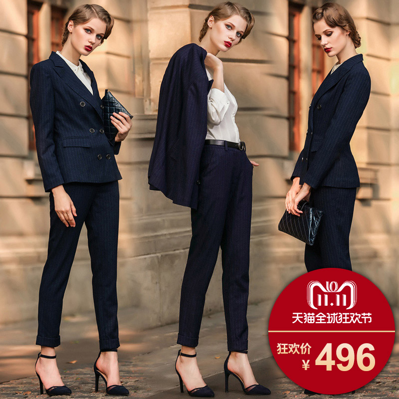Tailleur femme - Ref 3244327 Image 1