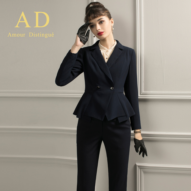 Tailleur femme - Ref 3244787 Image 4