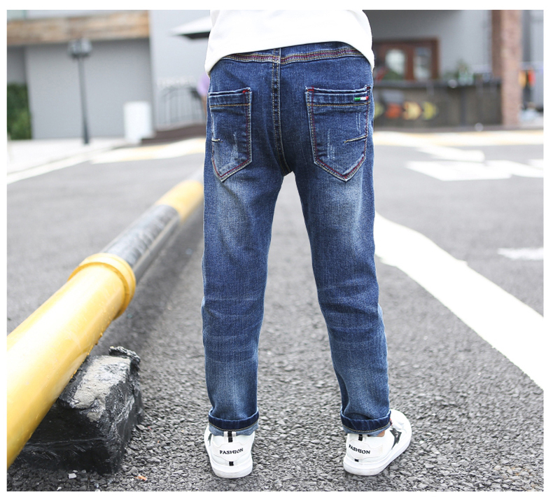 Quần áo bé trai quần jeans trẻ em mùa thu đông 2018 phiên bản dày mới của Hàn Quốc cho bé lớn cộng với quần nhung short jean bé trai