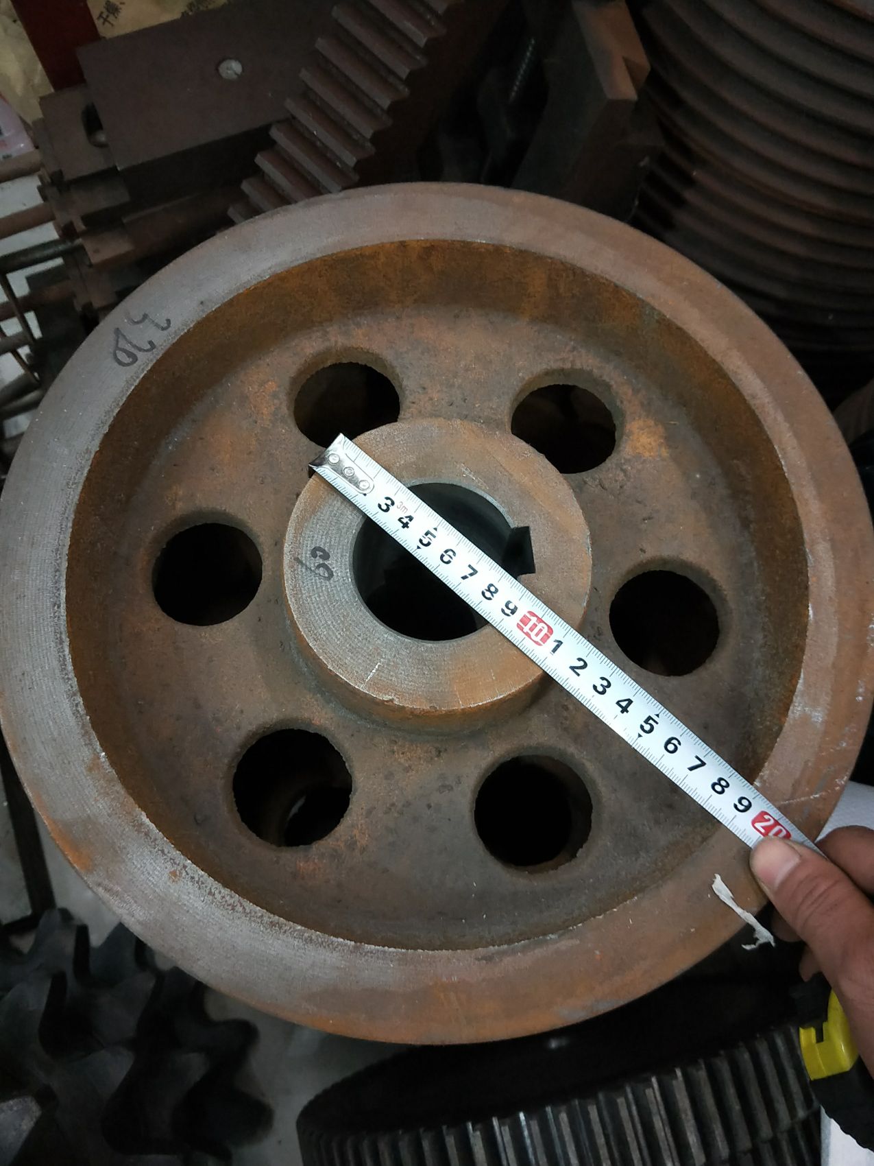 Triangular pulley cast iron large motor belt pulley C-type 5 slot 140 diameter to 600 diameter manufacturer sales