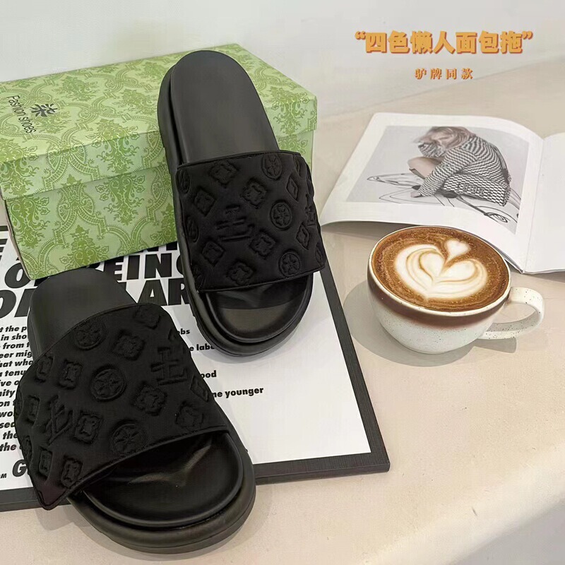 2024 Summer Trendy Outdoor Thick-Soled Velcro Slippers Princess Shoes Flat Sandals Internet Celebrity Platform Embossed