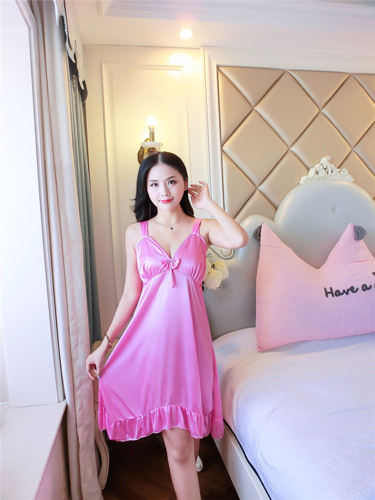 Áo ngủ lụa nữ mùa hè mỏng phần gợi cảm lỏng lẻo cộng với phân bón XL đồ ngủ nữ chất béo mm200 kg băng lụa mùa thu váy mặc nhà dễ thương