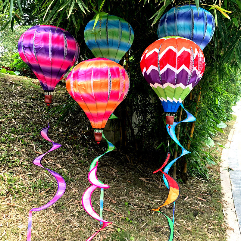 Xibao plus cloud hot air balloon Wind bar windmill string rotation Outdoor real estate Scenic area Garden Kindergarten charm