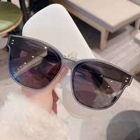 Солнцезащитные очки в рукаве женская миопия, выделенные ультра -светлы