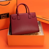 Красная вместительная и большая сумка, изысканный стиль, подарок на день рождения