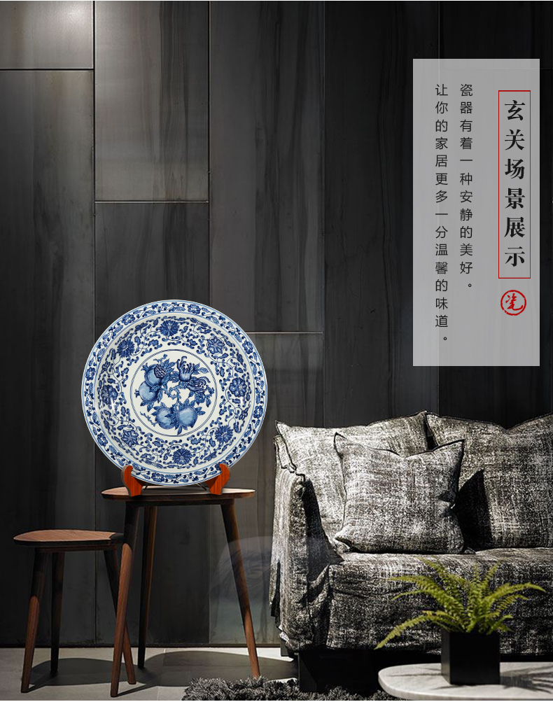 Imitation of qianlong hand - made decorative hanging dish of blue and white porcelain of jingdezhen ceramics Chinese style living room furniture furnishing articles ornament