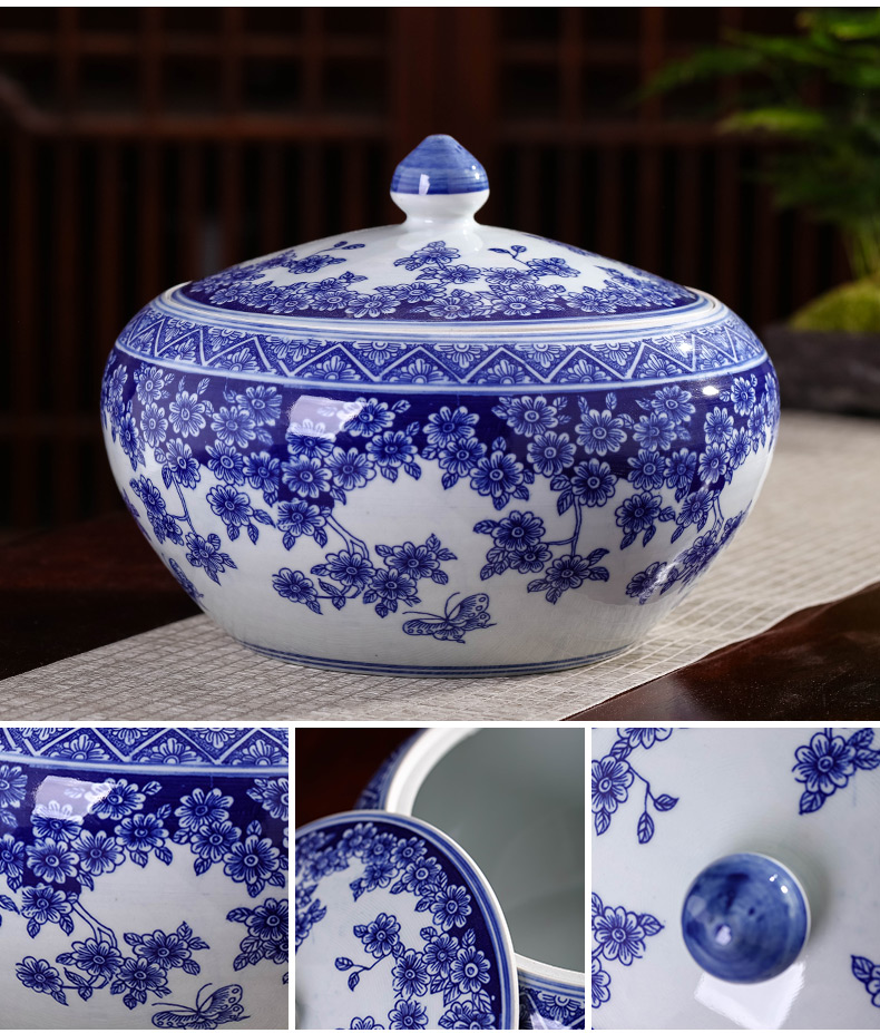 Jingdezhen blue and white porcelain tea pot with cover household ceramics from 20 jins puer tea cake storage tank sealing a large