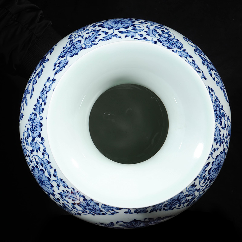Jingdezhen ceramics imitation qianlong blue and white porcelain vases, flower arrangement of the sitting room porch decoration of the new Chinese style furnishing articles