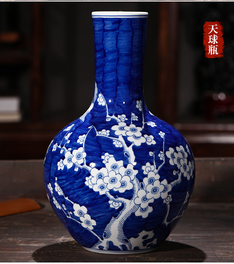 Jingdezhen ceramics antique blue and white porcelain vases, flower arranging name plum flower Chinese style living room TV wine decorations furnishing articles