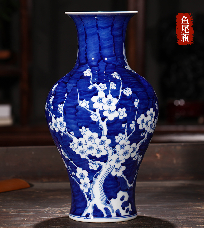 Jingdezhen ceramics antique blue and white porcelain vases, flower arranging name plum flower Chinese style living room TV wine decorations furnishing articles