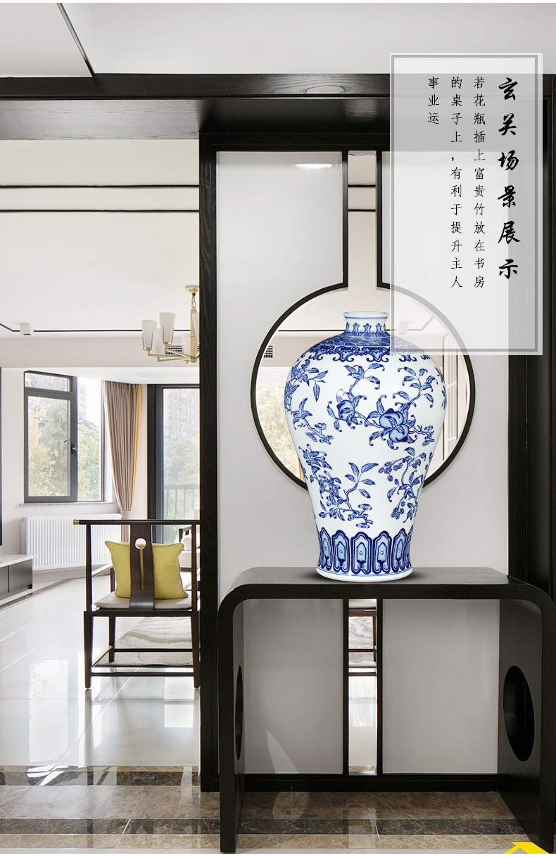Jingdezhen ceramics imitation qianlong hand - made of new Chinese blue and white porcelain vases, flower arrangement sitting room place celebration gift