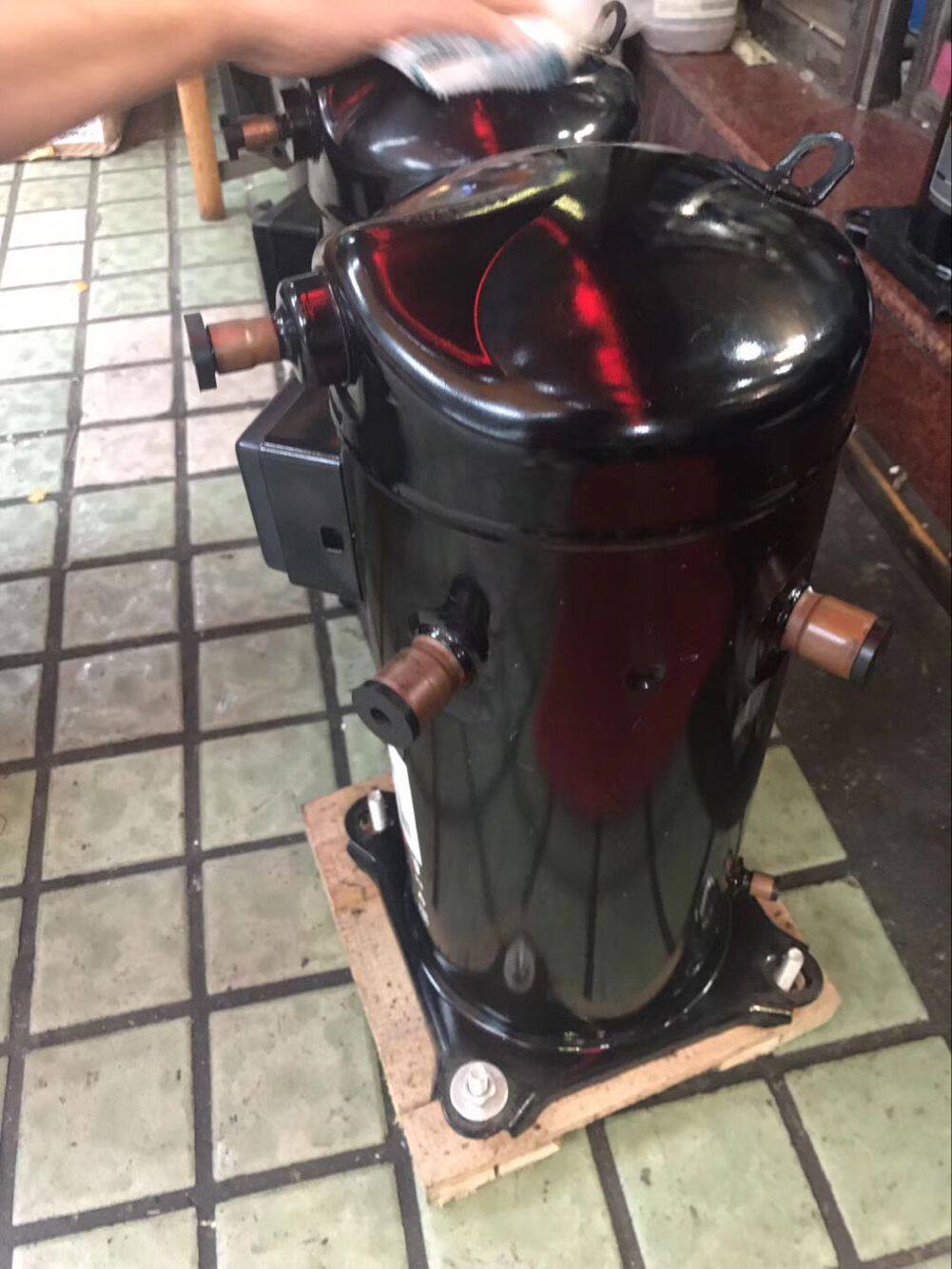 ZR81KCE-TFD-422 ZR81KC-TFD-420 original new heat pump grain wheel multi-connected compressor 4 tubes