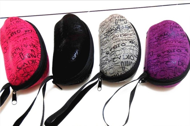Etui à lunettes - Ref 1245537 Image 14