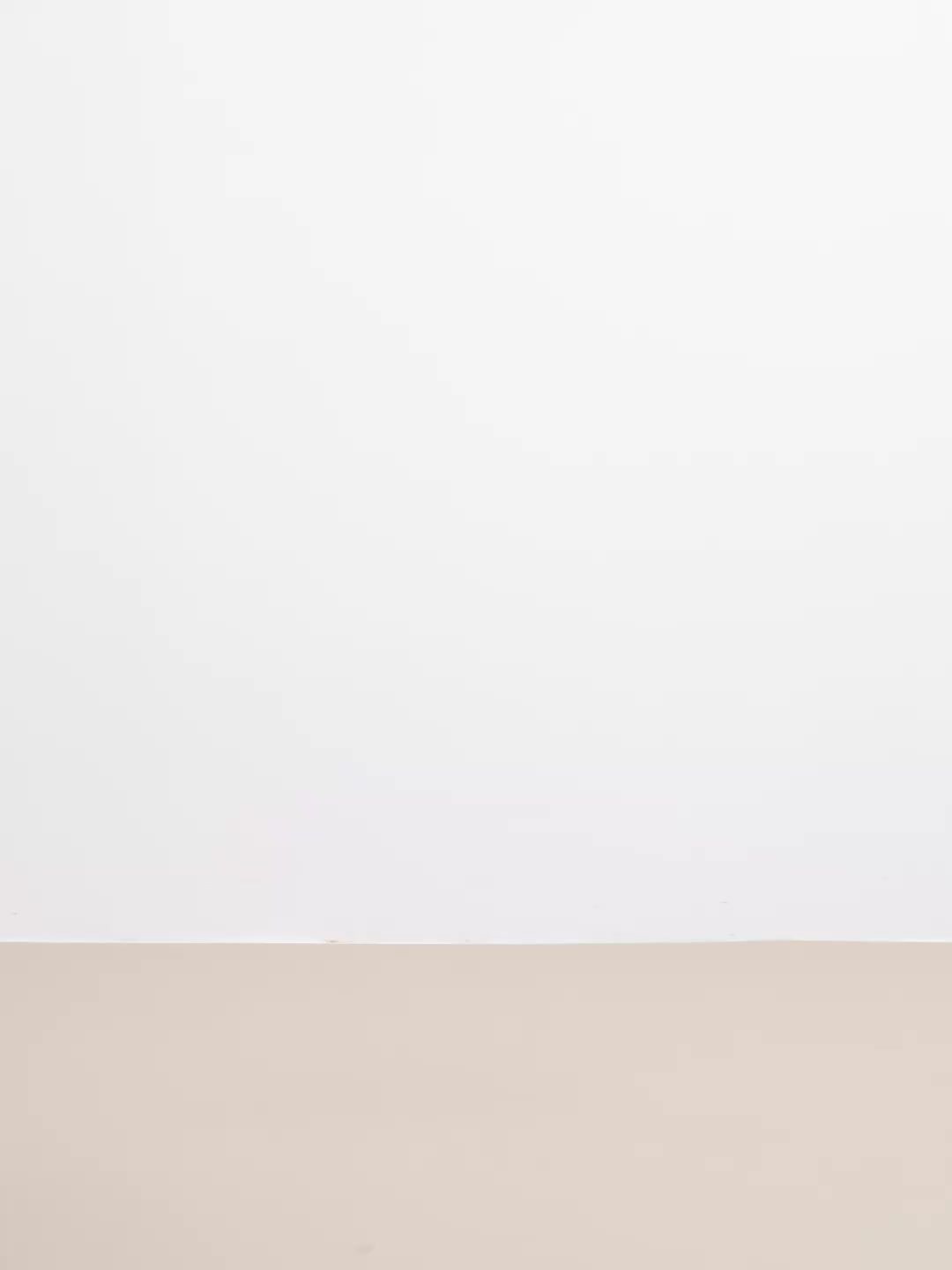 新年显贵必备| AUM噢姆精纺羊毛V领开衫，松弛感高级_毛针织衫_淘宝服装网