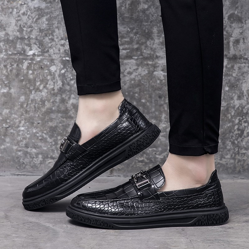 Crocodile TatXX_ENCODE_CASE_CAPS_LOCK_Off Leather Leather Shoes Men Trends Han Edition Ingléin Wind Business 100 Hitch Youth Casual Inner Heightened Genuine Leather Men's Shoes