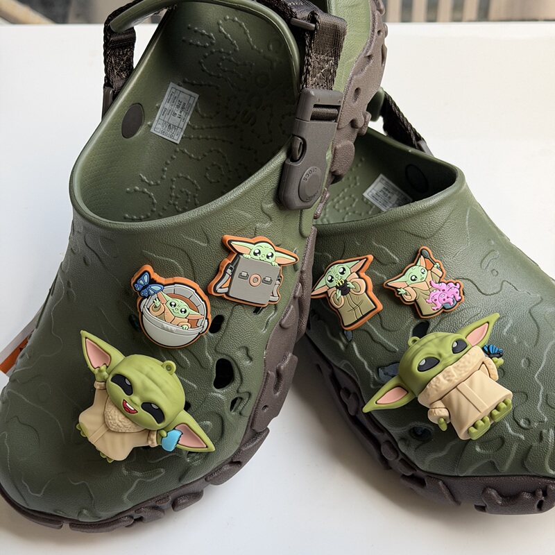 Suitable for Crocs Clogs, Shoe Charms, Xiaohongshu 3D Yoda Star Wars Accessories, Decorative Flowers