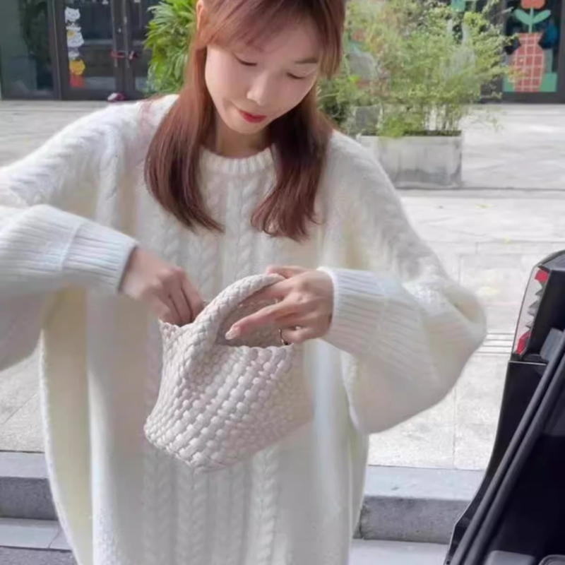 Autumn and Winter Lazy Style Loose and Fluffy Outerwear Thickened White Pullover Mid-Length Cable Knit Sweater for Women