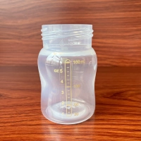 Легкая бутылка объемом 160 мл из полипропилена.