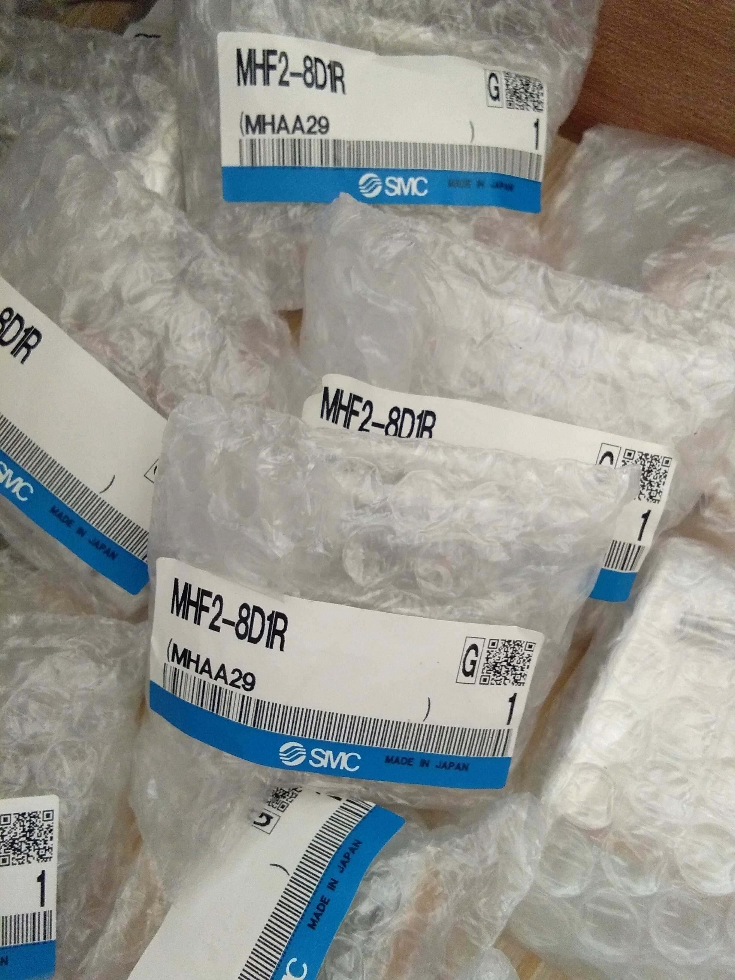 MHF2-8D1R New Original Loaded Japan Imports SMC Slipway Cylinder Spot