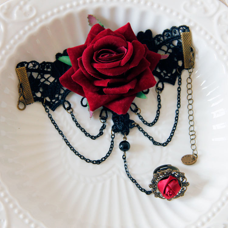 Halloween Red Rose Tua Bracelet Retro Baroque Luxury Wans Hand Chain Ring Một chuỗi dây đeo cổ tay Trang sức vòng tay đá phong thủy