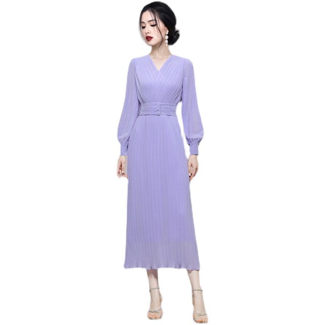 Pleated long skirt autumn long-sleeved v-neck Korean style chiffon skirt 2022 new high-end ladies purple dress