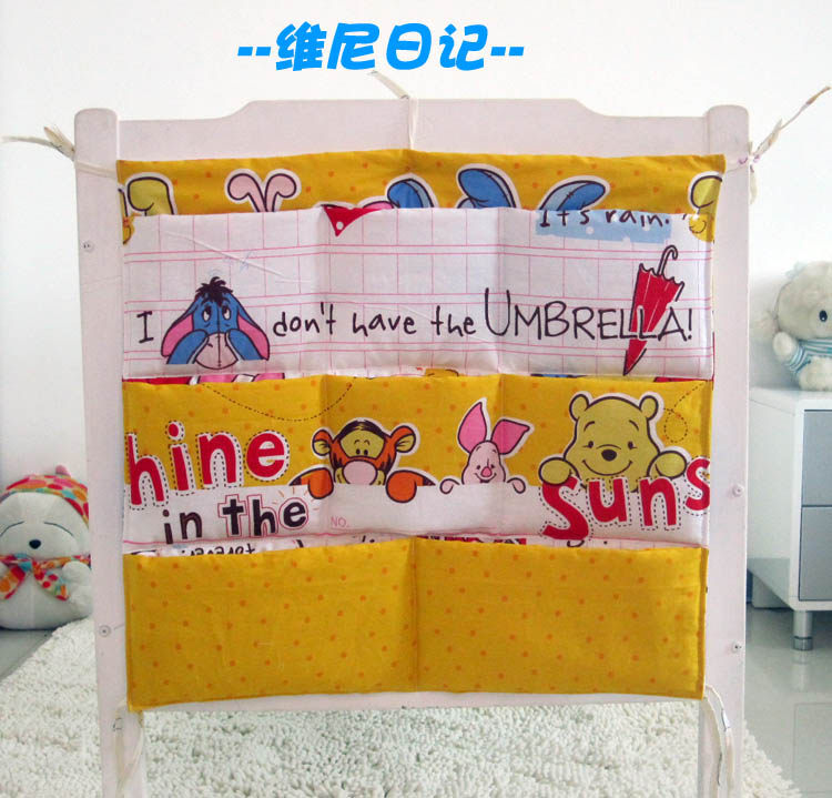 New promotional crib supplies bedside hanging bag Storage bag Diaper bag Storage bag Bedside hanging bag