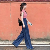 Розовая дизайнерская короткая футболка, тренд сезона, подходит для подростков