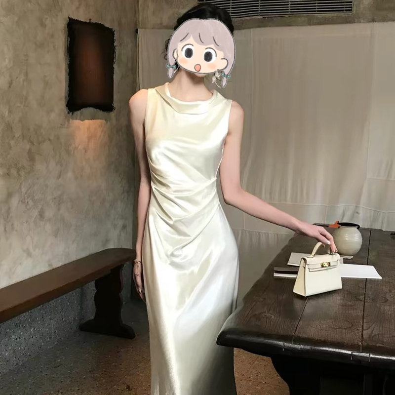 Original Design Backless Satin Dress for Women 2026 Summer New Style High-End Light Luxury Evening Gown Fishtail Long Original Design Backless Satin Dress for Women 2026 Summer New Style High-End Light Luxury Evening Gown Fishtail Long
