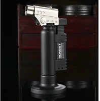 Один большой распылительный пистолет и огневая мощь