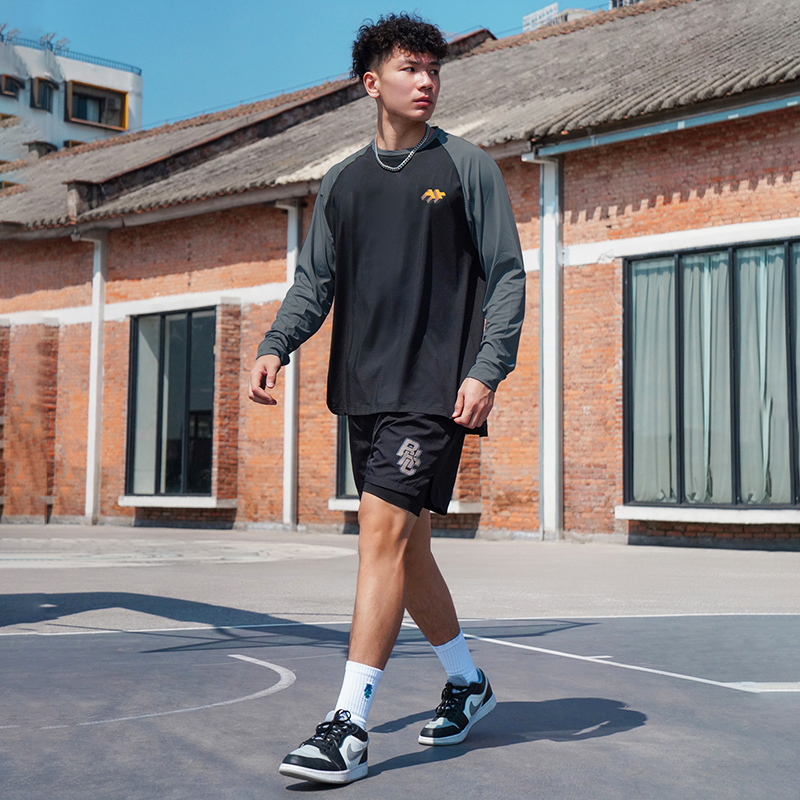 Long-Sleeved Basketball Training Shirt for Men, Sweat-Absorbent, American-Style T-Shirt, Sports Sweatshirt for Teenagers Long-Sleeved Basketball Training Shirt for Men, Sweat-Absorbent, American-Style T-Shirt, Sports Sweatshirt for Teenagers