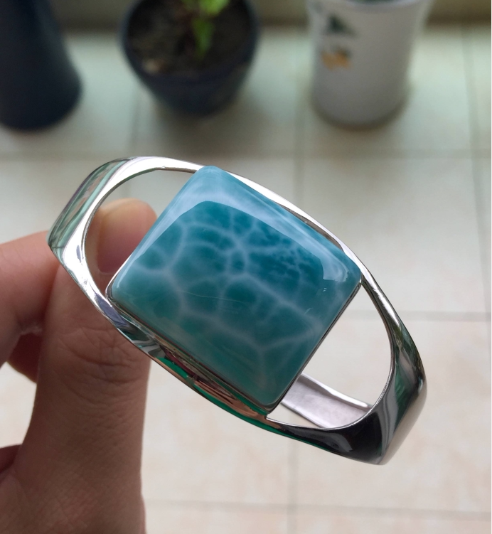 天然ラリマーペンダント、ナトリウムカルシウムストーンネックレス、ラリマーブレスレット、バングル、ネックレス、イヤリング、クリスタル