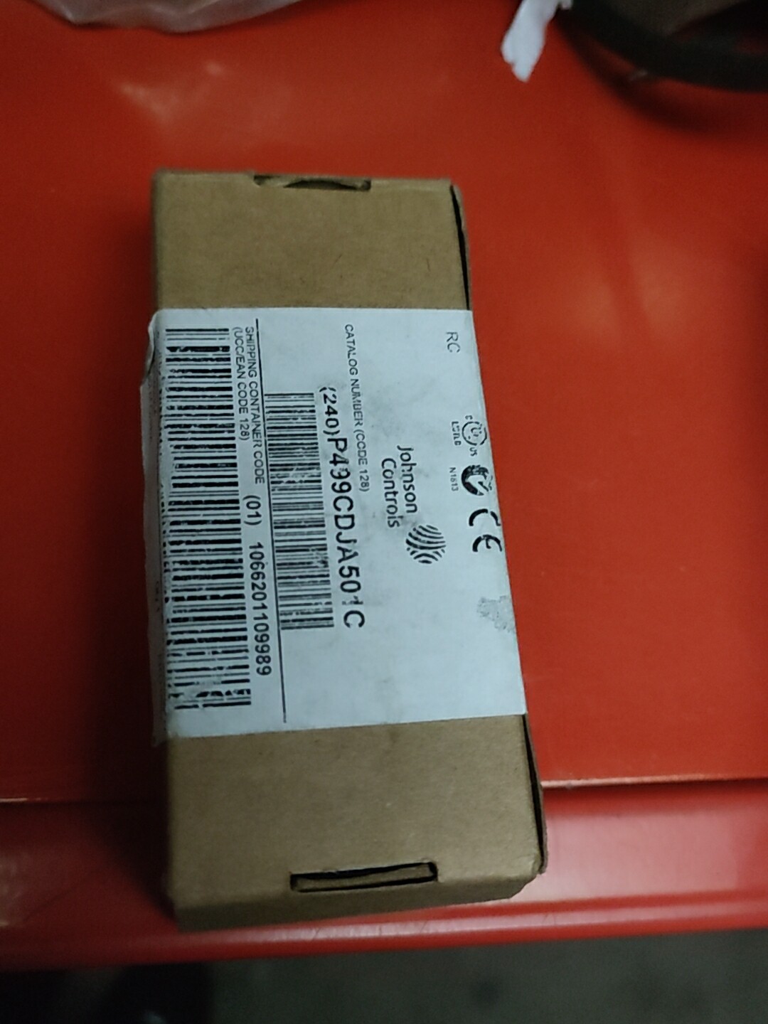 Negotiate the JOHNSON CONTROLS P499CDJA501 pass-Taobao