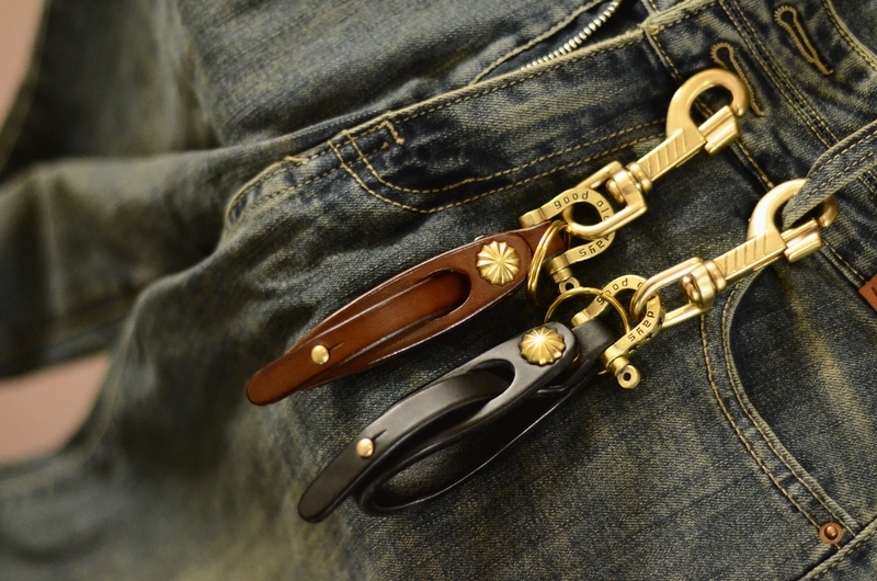 Handmade Japanese Tochigi Saddle Leather Multi-Fat Car Keychain 5mm Top Layer Cowhide Men's Motorcycle Glove Buckle Cattle Farming