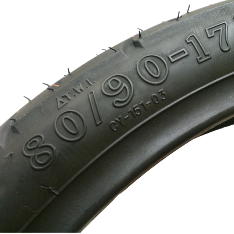 Lốp xe Chengyuan là thích hợp cho tàu miễn phí Jinlong xe máy JL150-56 phía trước và lốp xe phía sau 110 80-17 lốp chân không lốp xe máy hãng nào tốt nhất