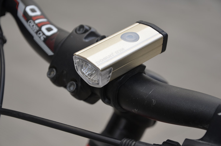 Lumière vélo DOSUN - phare - Ref 2401334 Image 37