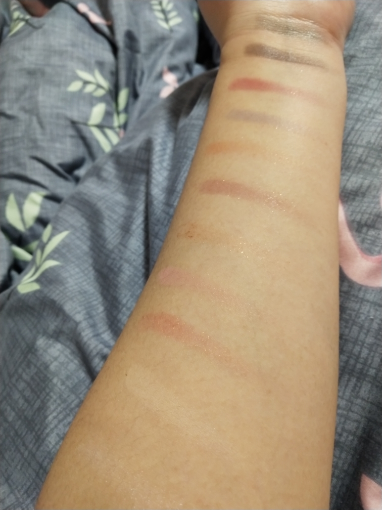 12色流沙眼影盘颜值爆表什么牌子好，最值得买的排行榜前10强推荐,第6张