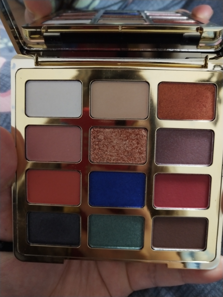 12色流沙眼影盘颜值爆表什么牌子好，最值得买的排行榜前10强推荐,第7张