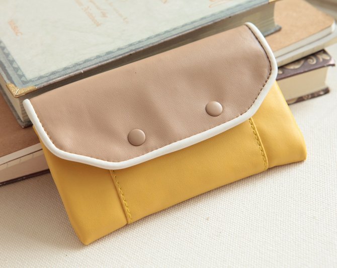 Phụ lục khác màu vàng ~ giả da hai màu phù hợp với dấu chấm lót ví / gói thẻ ví nam gucci
