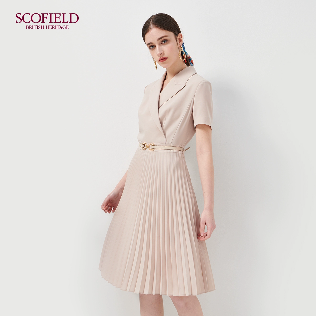 SCOFIELD Women 2020 mùa hè mới phù hợp với cổ áo xếp li dây đai mỏng SFOWA2401Q - Váy eo cao