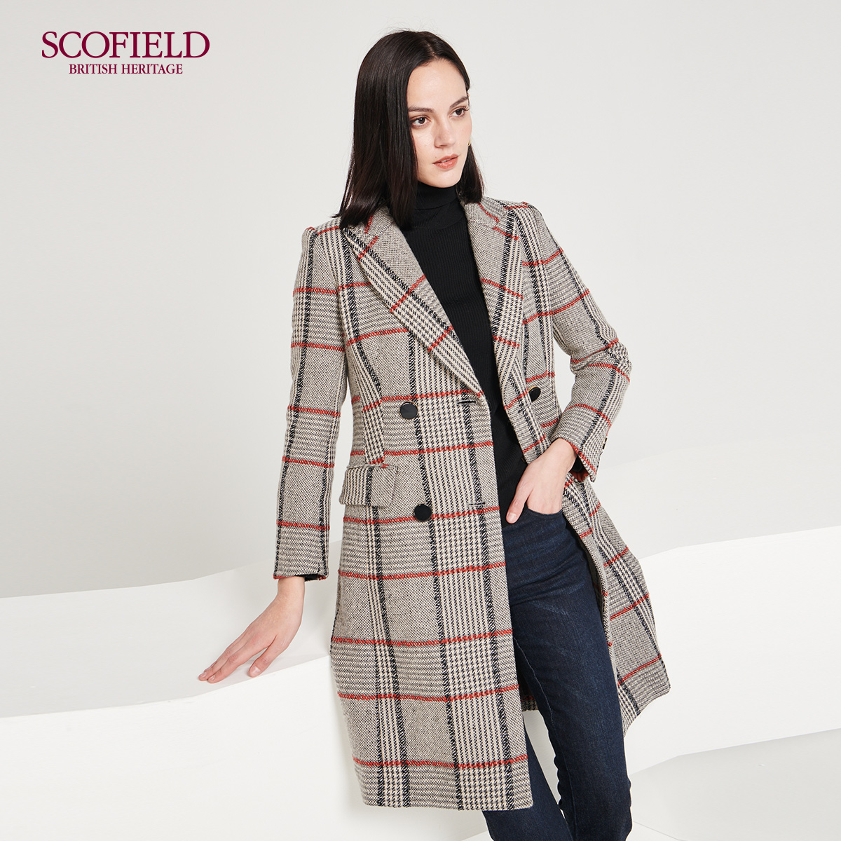 SCOFIELD Women in the autumn and winter style with a long section of double-row buttoned hair in the big coat SFJW84T180