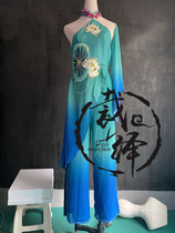 The cut of the Peach Lee Cup Dance Contest has been performed to serve The Plume Lingsnake costume art and classical dance costumes